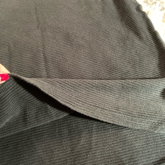 Zara 💯% Cotton Unisex Black Top Shirt Size Large - Picture 9 of 11